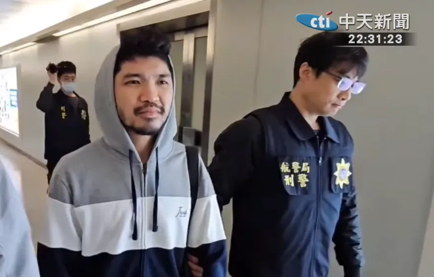 晚安小雞返台「將開記者會」　爆料事件真相：鍋都我在背