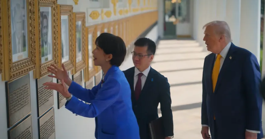 影/高市早苗訪白宮驚嘆川普照片！見拜登欄位「掩嘴偷笑」