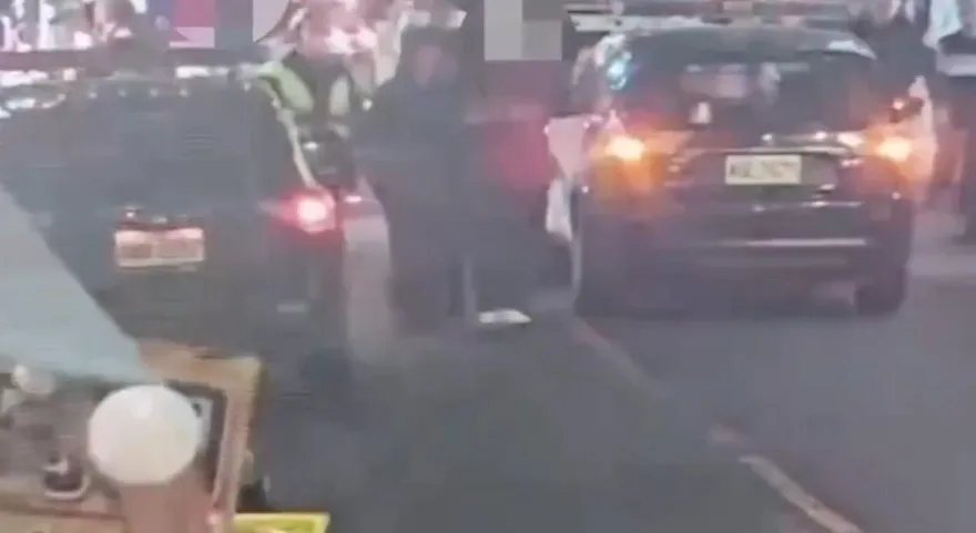 影/萬華阿公店談判1男遭剪刀刺傷　警火速壓制嚴查辦