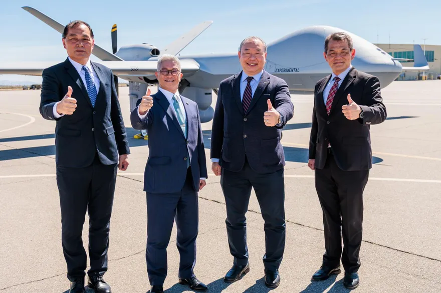 美國軍售趕進度　空軍首批2架MQ-9B無人機交機了！