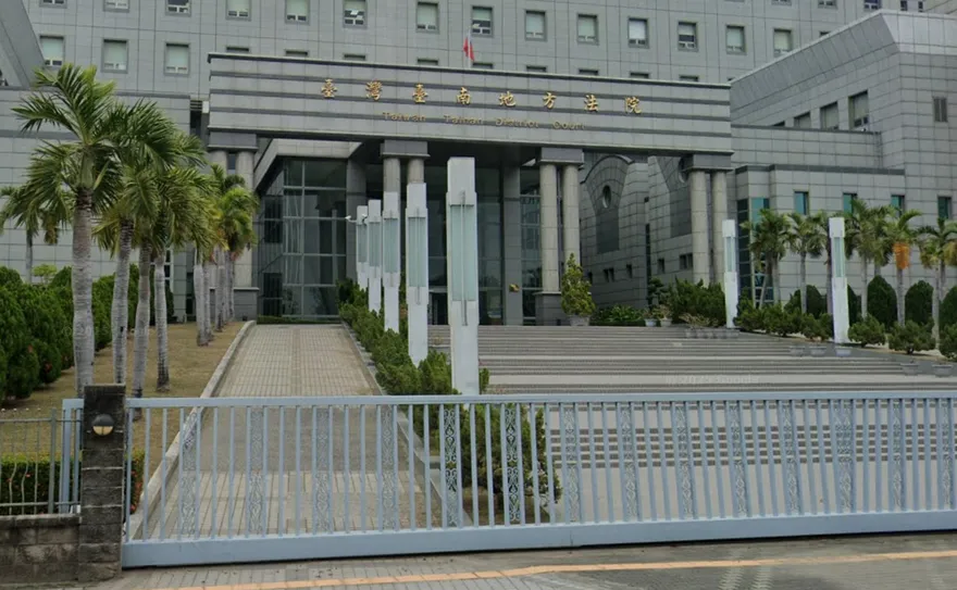 兄弟聲請讓繼母收養！生母喊心痛遭反嗆：連我們名字都寫錯