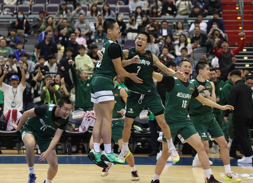 HBL/劉廷寬轟30分！松山完成二連霸　擊退南湖奪隊史第8冠