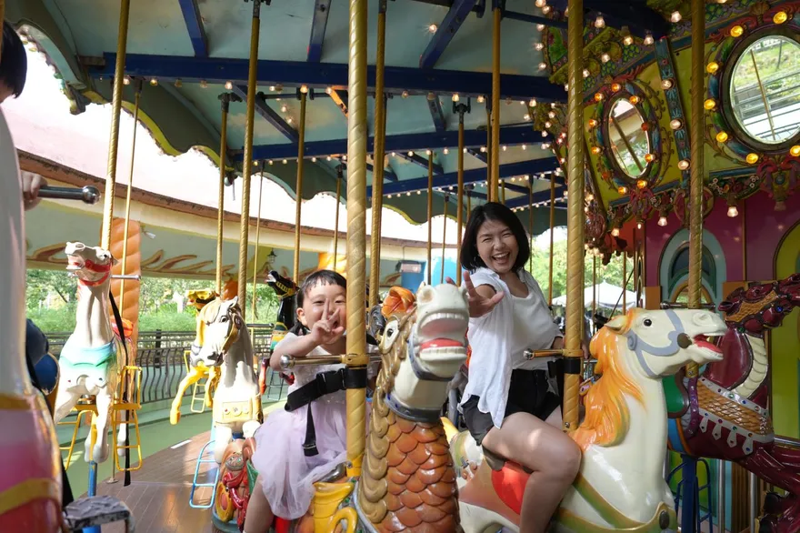 麗寶樂園連假嗨玩！兒童節12歲以下免費　一泊一食1人2500元有找