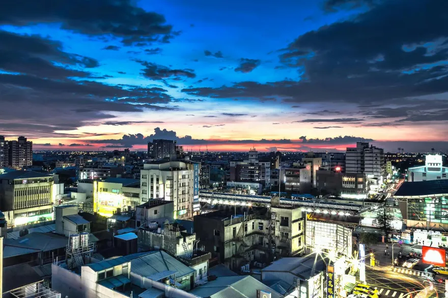 高雄發錢了！老舊大樓公設修繕補助受理申請　最高1萬元