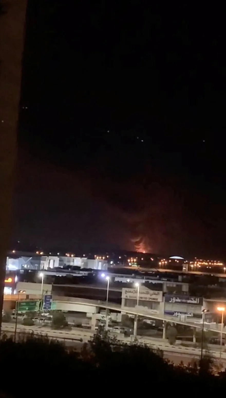 波灣國家又遭襲！科威特機場油槽遭無人機擊中　引發火勢未傳傷亡