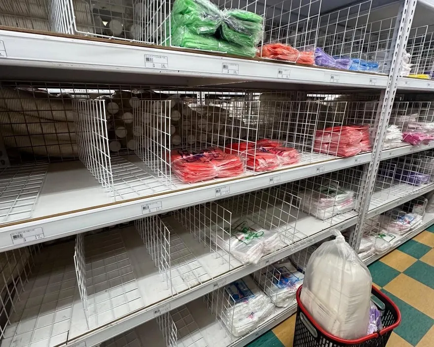 塑膠袋缺貨！行政院祭三大應變措施穩定產業鏈確保民生需求