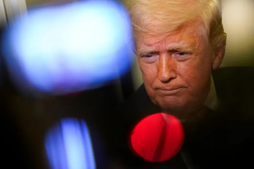 川普放狠話逼伊朗開放海峽　陸官媒揭背後盤算：搶石油、敲竹槓