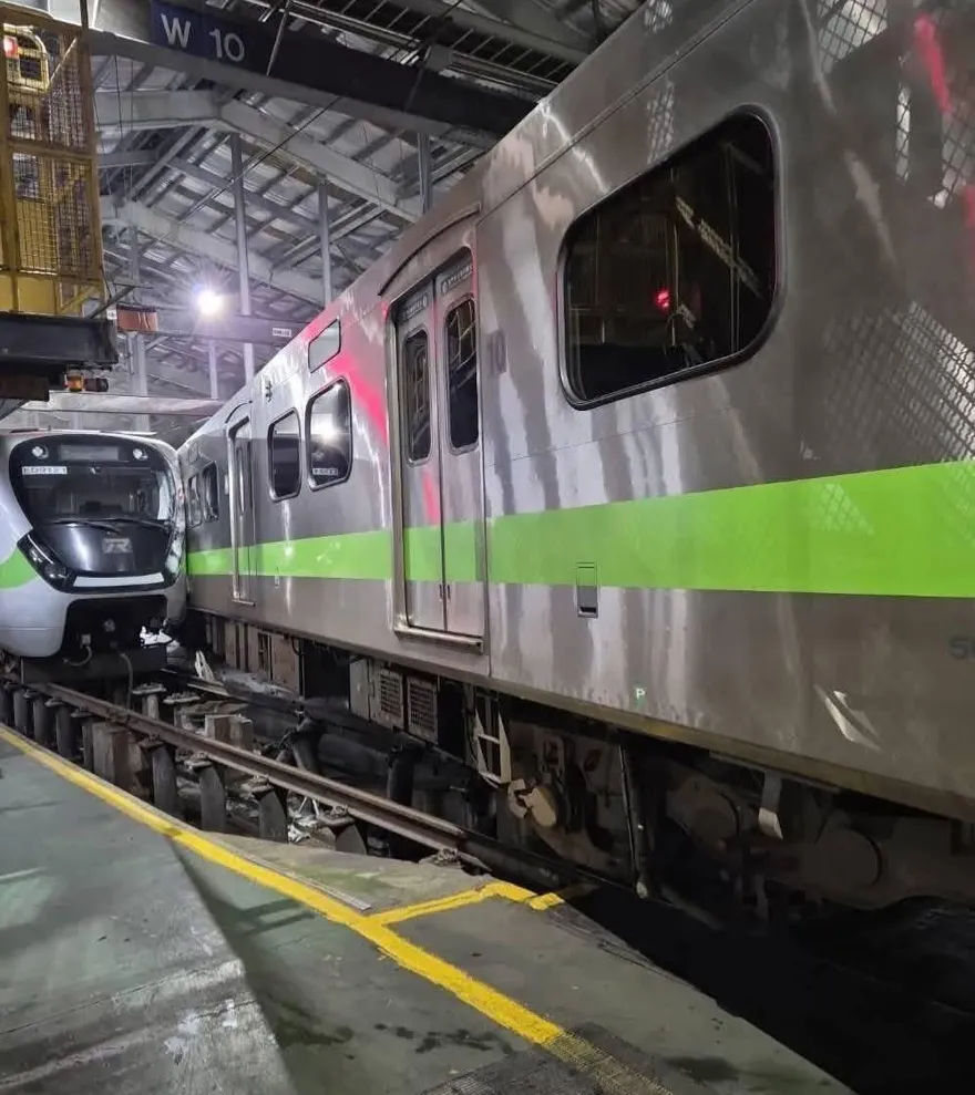 影/台鐵「列車相撞、多節車廂出軌」員工受傷！　運安處調查中