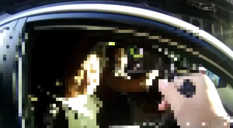 影/三重轎車遇警急煞露餡　車上2人持各式毒品遭逮