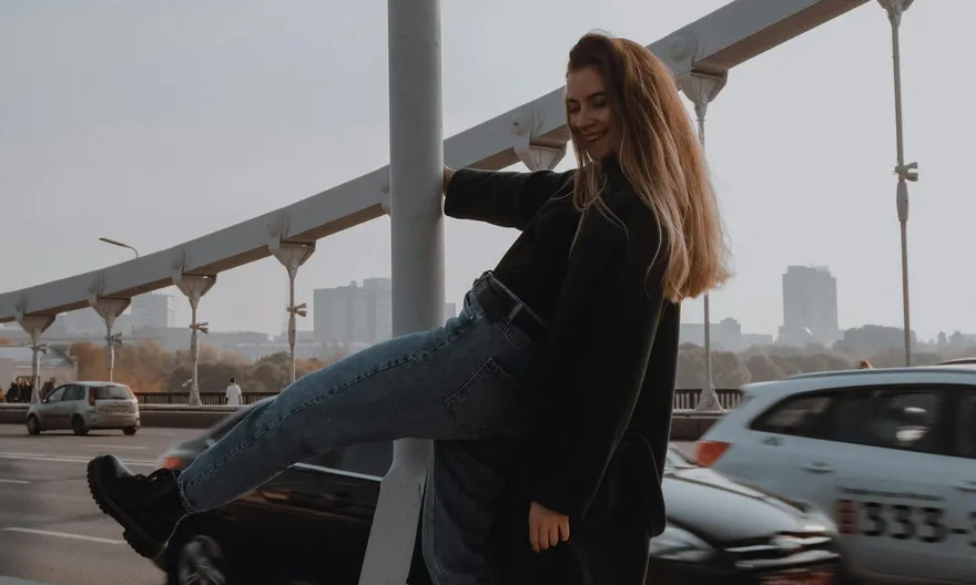 3生肖女自帶獨立氣場！兔雞蛇懂理財　單身活出高質感