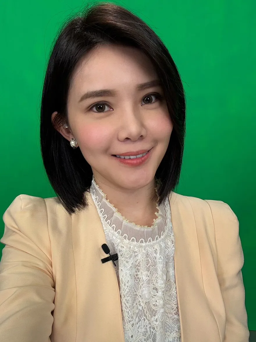 中天主播林佩潔甜曝婚後生活！「三機救婚姻」笑喊：還沒看膩