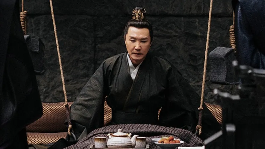 吳剛《慶餘年》腿殘疾「2季坐著演」　揭拍攝變健身達人原因