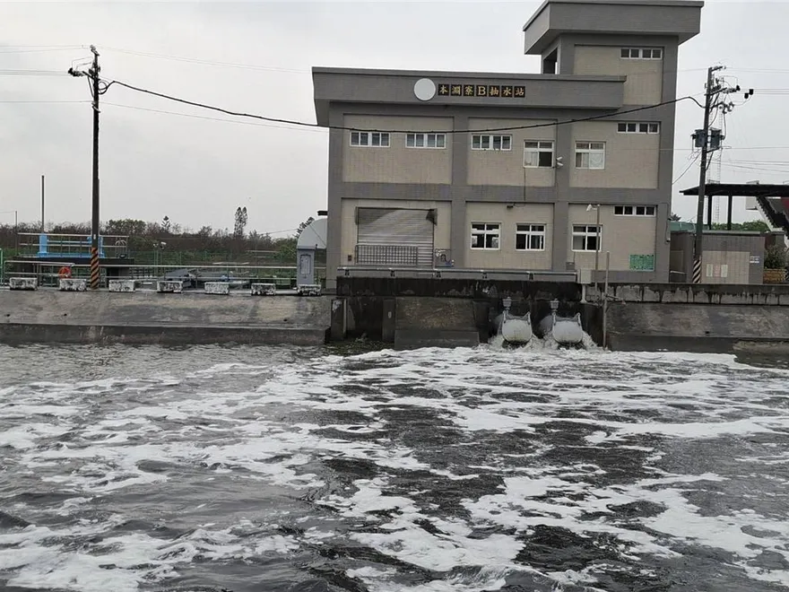 春雨鋒面今晚全面籠罩台南　下週估還有1波