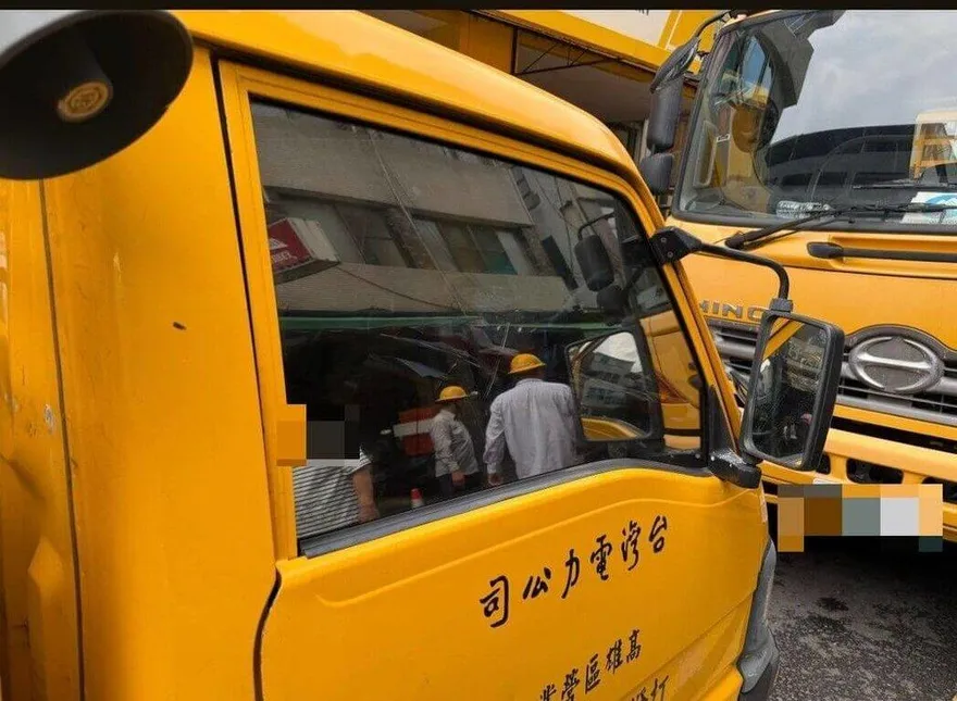 高雄前金區住戶疑不滿停電！涉毀台電工程車辱警送辦