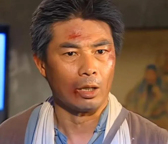 掃墓驚見《情深深雨濛濛》「李副官」墓碑！網驚：竟過世15年