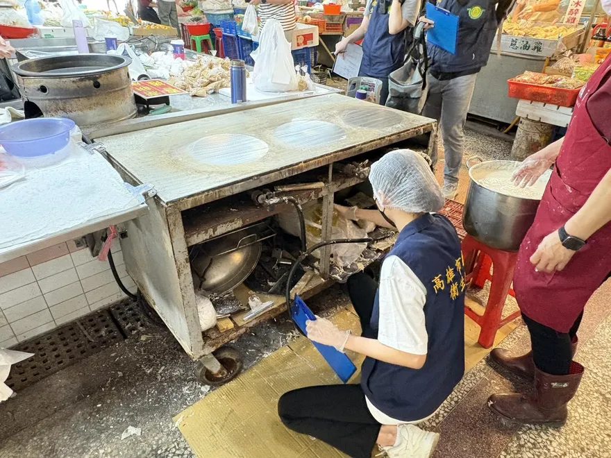 高雄春捲中毒134人！業者隱匿食材遭罰36萬移送地檢署