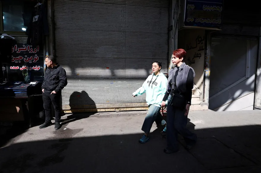 以色列警告伊朗民眾：未來12小時內勿搭火車　暗示將展開攻擊