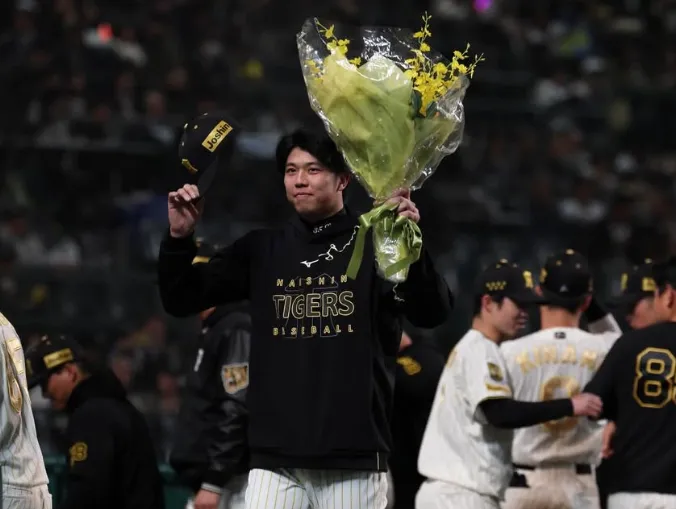 日職/才木浩人挑戰平歷史紀錄被換下　藤川球兒「我不知道」球迷怒