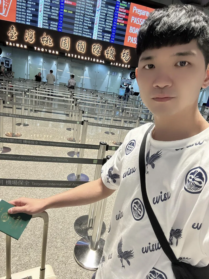 才出獄返台！晚安小雞再出發異國探險　喊：這次不會2年後回來