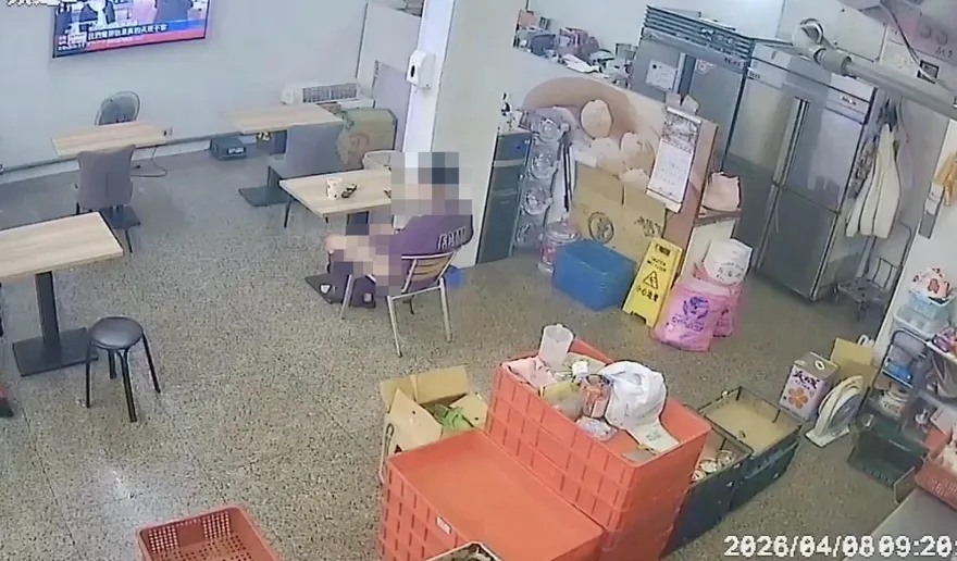 影/新莊變態男早餐店脫褲猥褻　警循線逮人送辦