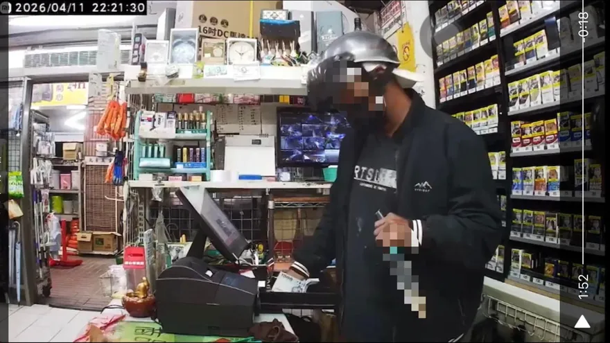 影/鳳山五金行遭搶劫！歹徒得手1萬元　4小時內落網