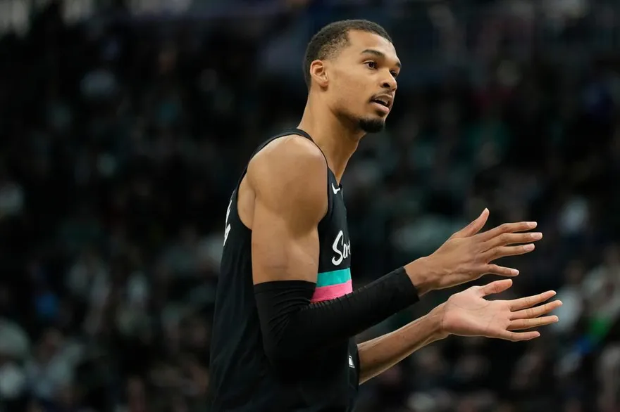 NBA/文班亞馬終於達標出賽門檻！質疑反問：到底要打幾場才合理