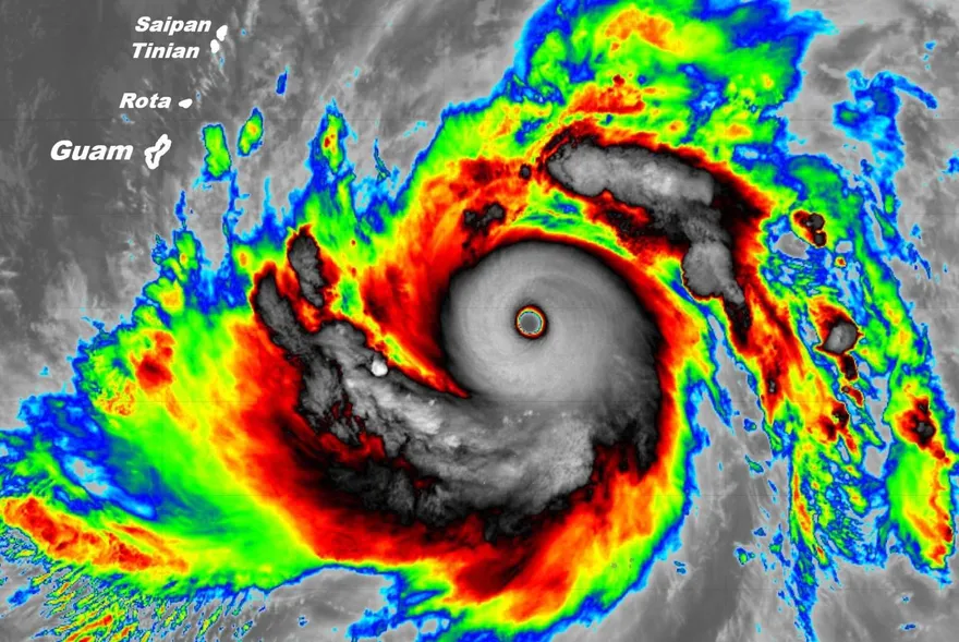 35年最強4月颱！辛樂克威力登頂風王　大鬼轉路徑曝