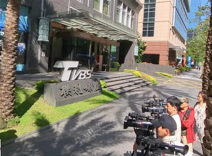 TVBS發布聲明否認方念華謝向榮人事異動　吳安琪確認月底離職