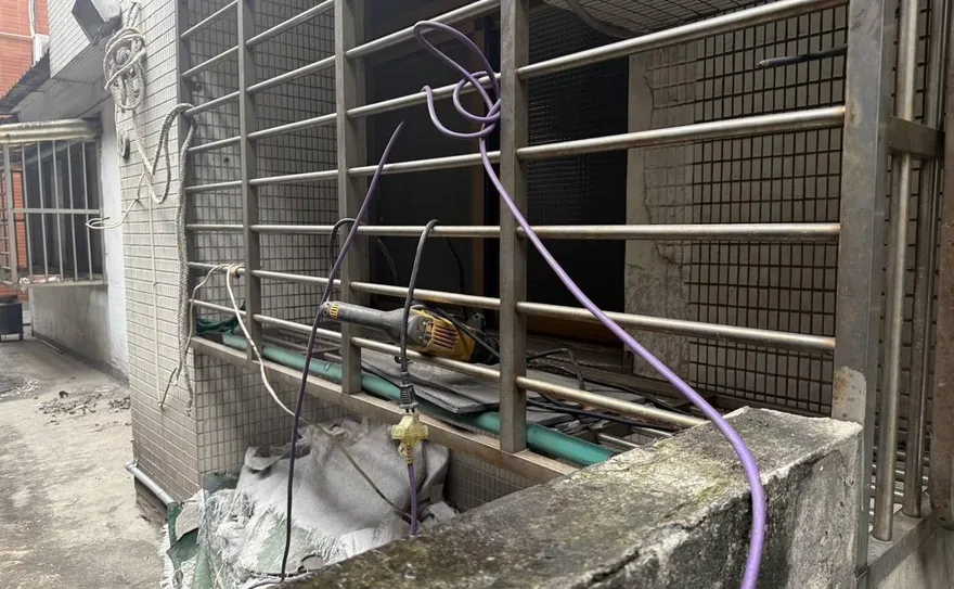 北市中山區男子高處墜落　卡露台命危送醫不治