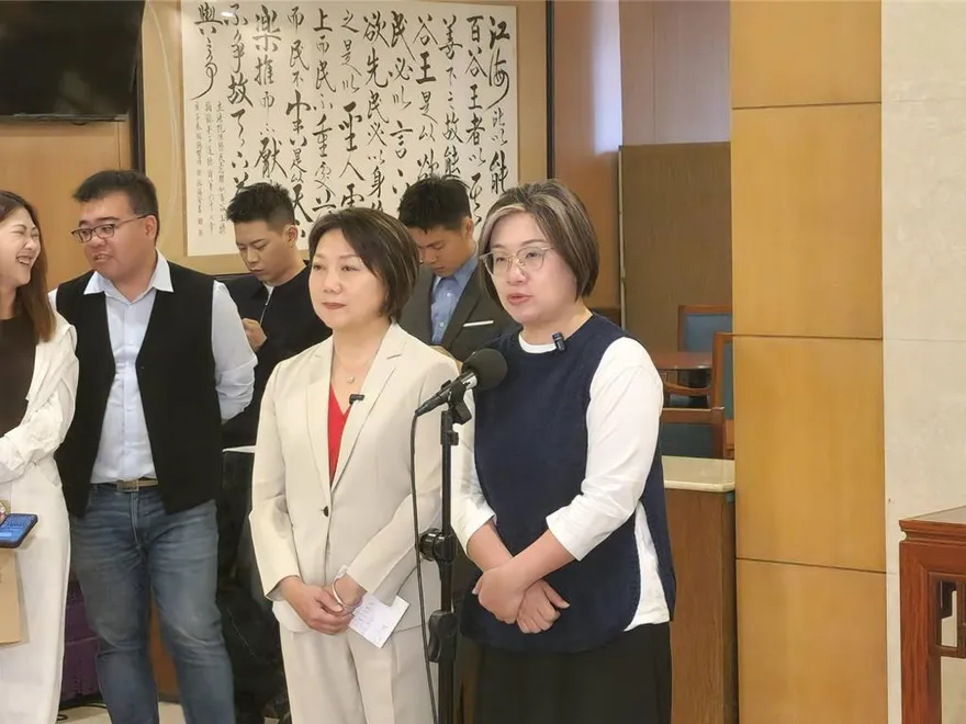 范雲大翻車！批「鄭習會」申請民主基金會補助　陳以信狠打臉