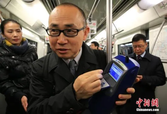 沉寂3年後發聲！地產大佬潘石屹　稱陸房市如「龐氏騙局」