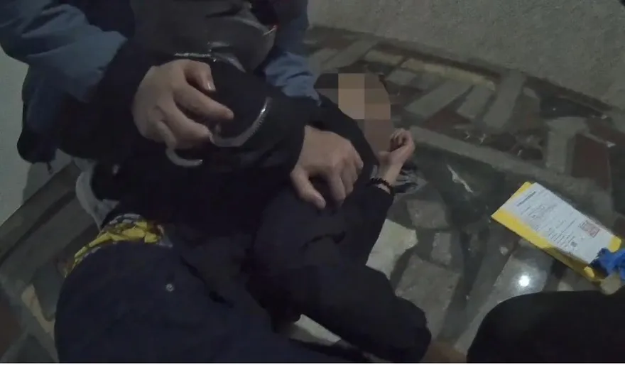 影/6旬婦遇假檢警詐騙140萬　蘇澳警抓車手兼「AI反詐」