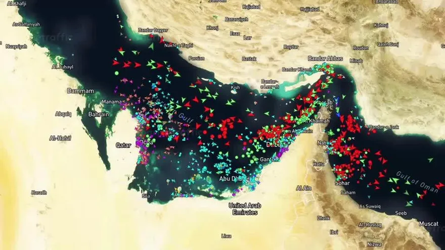 荷莫茲海峽又「不行」了！2商船通報遭伊朗海軍攻擊