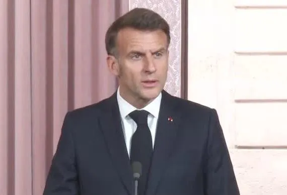 馬克宏推立法反外國干預　防假消息亂2027大選