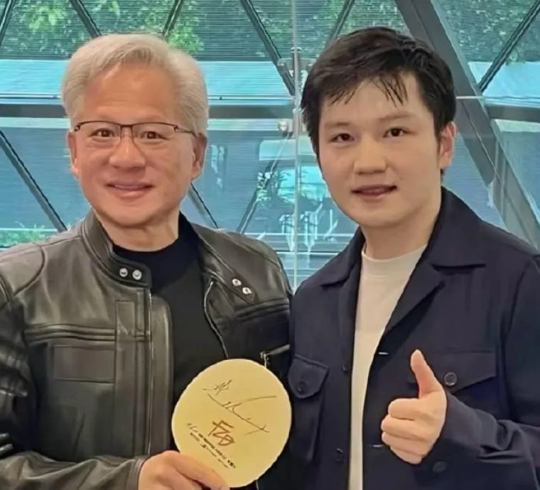 一兆男超愛乒乓！黃仁勳會樊振東　曾自曝「在俱樂部地上睡覺」