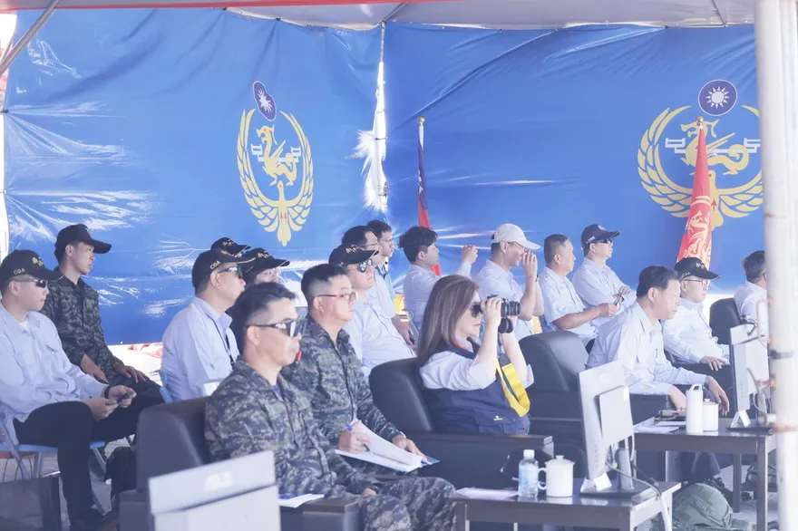 時隔7年！管碧玲首登太平島　南援九號演練登場