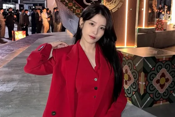 IU曝外公過世往事　2圈內好友「急赴靈堂」暖舉惹淚