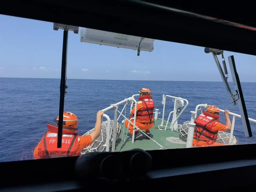 搶救分秒必爭！恆春白沙灣潛水客失蹤　海巡、空中偵察機出動