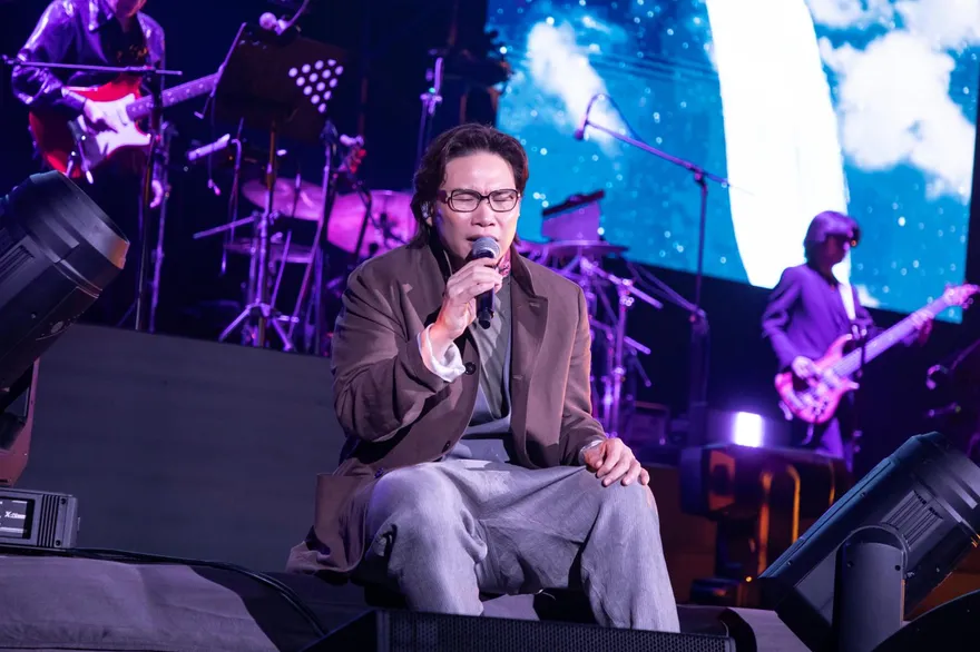 蘇永康高雄場落幕！逛超商意外帶動買氣　笑喊：早知道去夜市唱歌