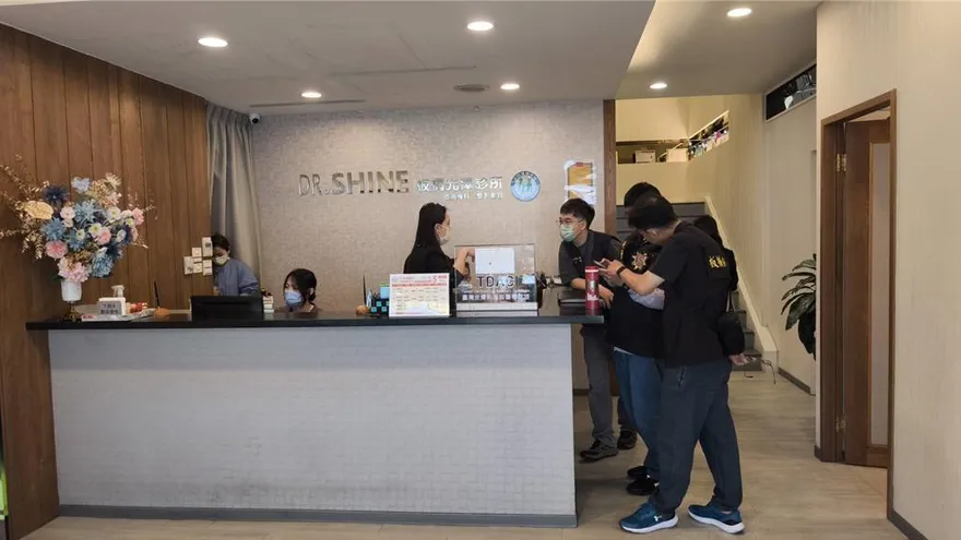 光澤創辦人「天后御用名醫」王朝輝失聯　檢警不排除發布境管