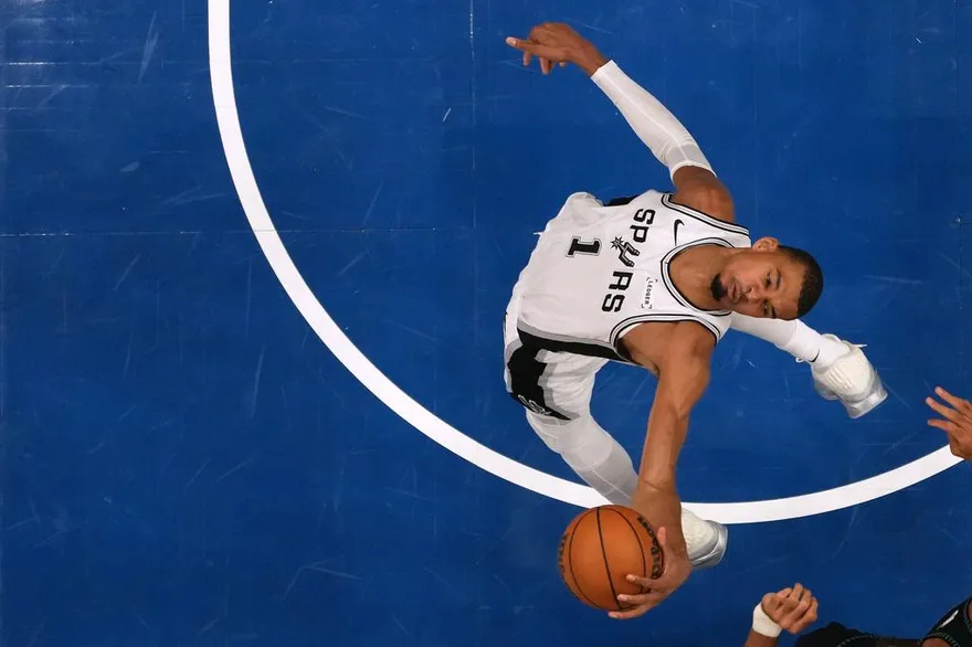 NBA/文班亞馬39分15籃板　馬刺擒灰狼系列賽2比1
