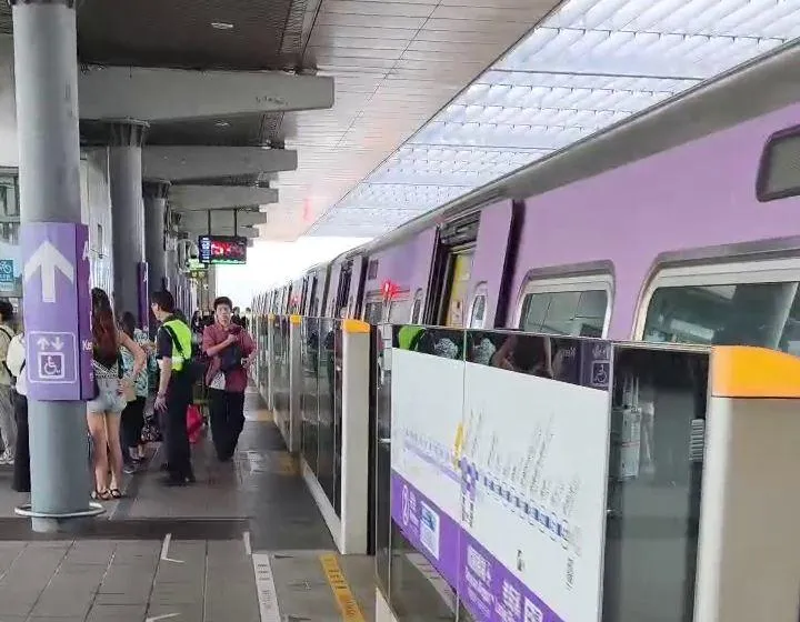 影/機捷突發電力異常！A11坑口站列車卡月台　現已恢復營運