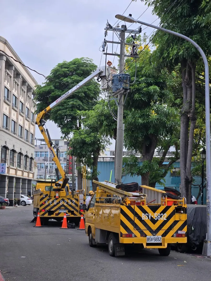 松鼠碰電桿釀故障！高雄148戶清晨停電　台電：已復電