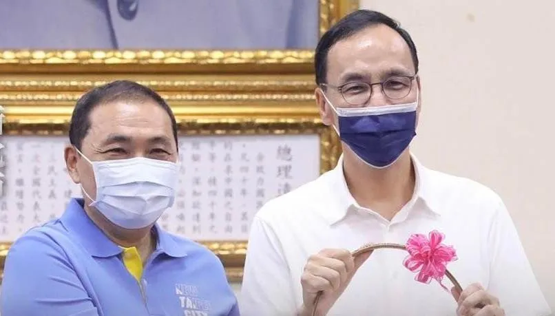 換侯、拔朱、郭參選？藍營高層說重話了   網友反應曝光