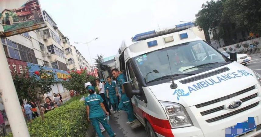 怒賞「不讓座大學生」4巴掌後猝死　大爺家屬索賠215萬…法院判決出爐
