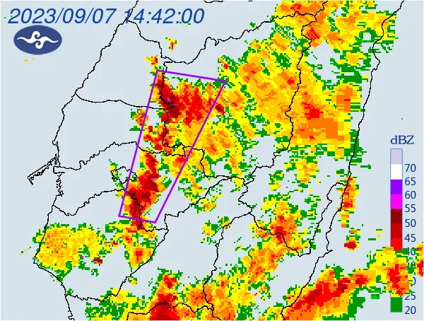 快訊／雨彈升級！大雷雨開轟「7縣市」　2山區暴雨災防告警