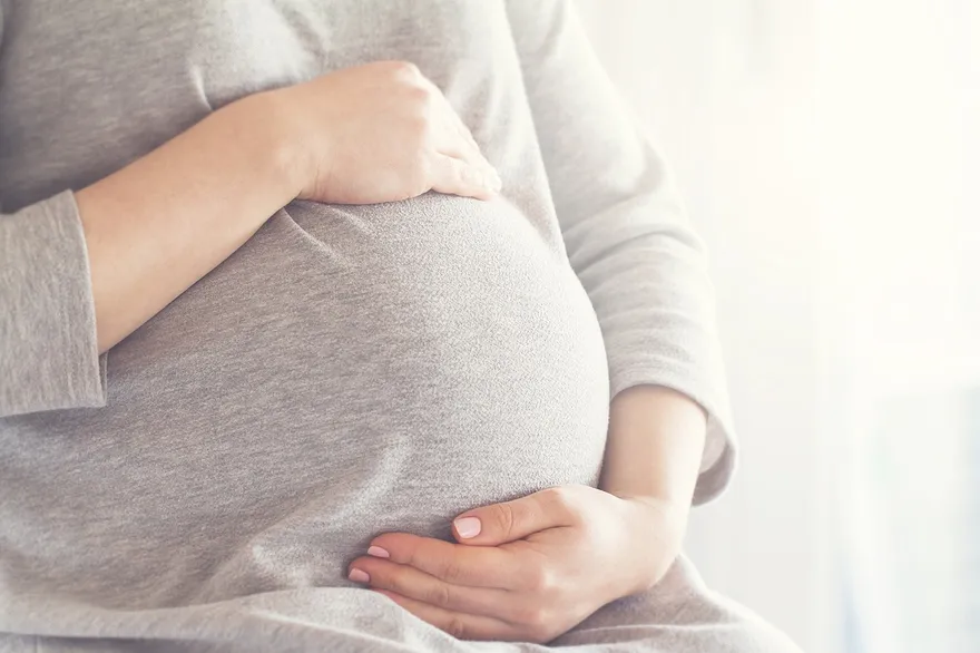 孕婦懷胎5月在外租房　遭房東以「借死不借生」為由強制解約