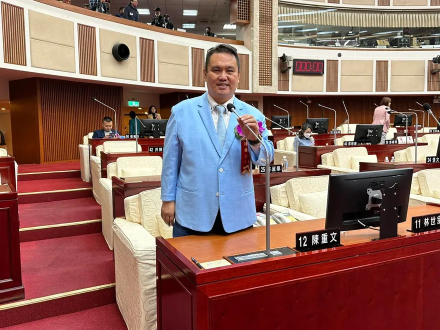 台北三連霸藍營議員陳重文遭搜索　廉政署人員現身議會辦公室