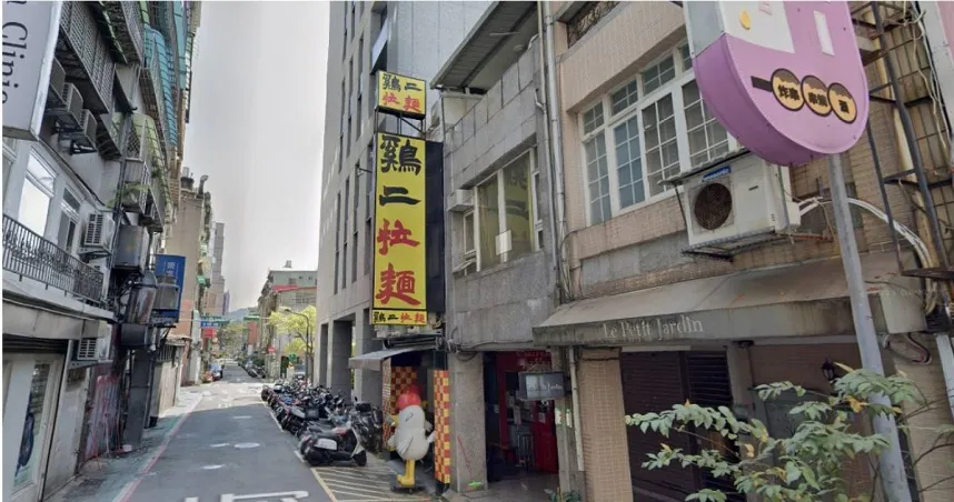 「台灣雞湯拉麵始祖」無預警停業！店主親揭「4經營危機」　未來動向曝光