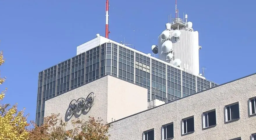 脫稿喊「釣魚台是中國的」！陸籍播音員胡越身份曝　曾任鳳凰衛視特派記者